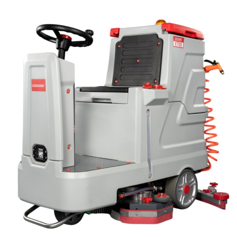 彰化坦洁全自动驾驶式洗地机X700